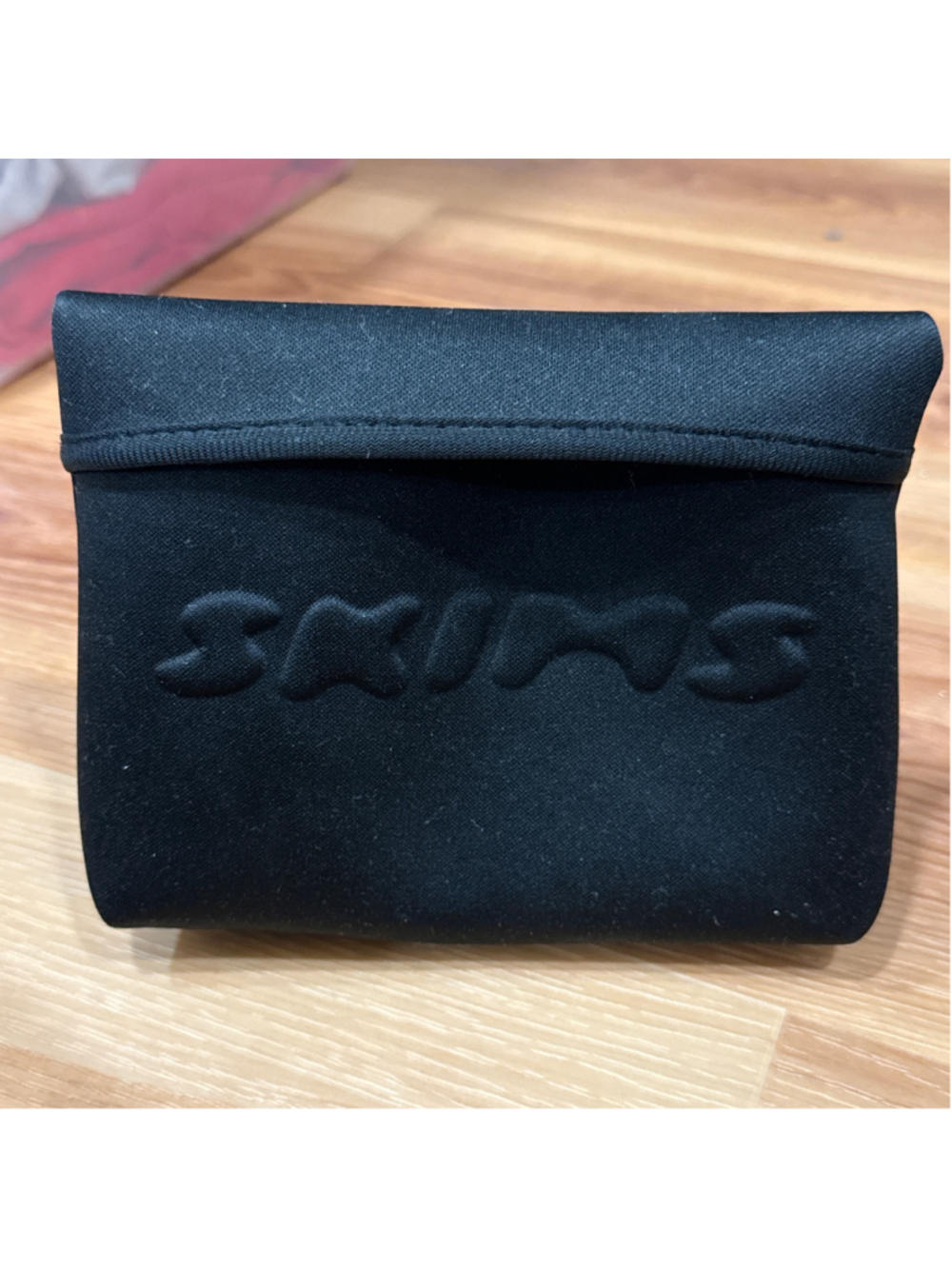 Women's Kim Kardashian SKIMS Small Cosmetic Bag Black
